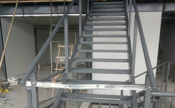 防火涂料包工包料多少錢一平方米?